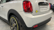 MINI Hatchback 135kW Cooper S Level 2 33kWh 3dr Auto Electric Hatchback